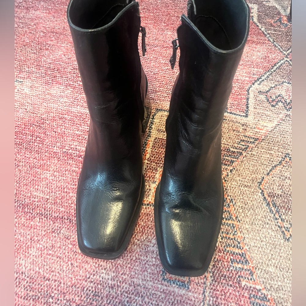 Sam Eldeman Ankle Winnie Bootie - image 5